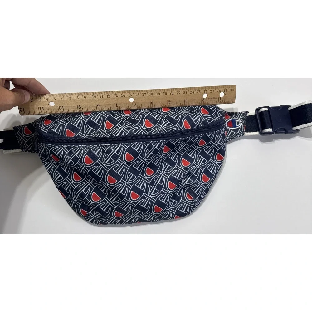 Champion Fanny Pack Waist Bag Zippered Storage Crossbody Red White Blue‎